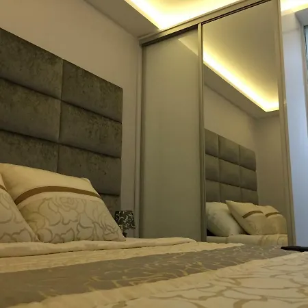 Touched Vip Apartment